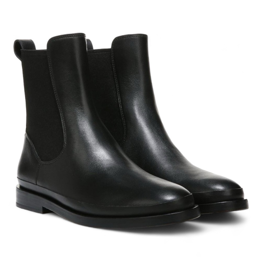 VINCE CECYL BLACK LEATHER PULL ON ANKLE CLASSIC CHELSEA BOOTS